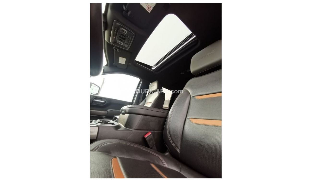 GMC Sierra GMC Sierra AT4 HD ( Diesel ) - 2021 - White