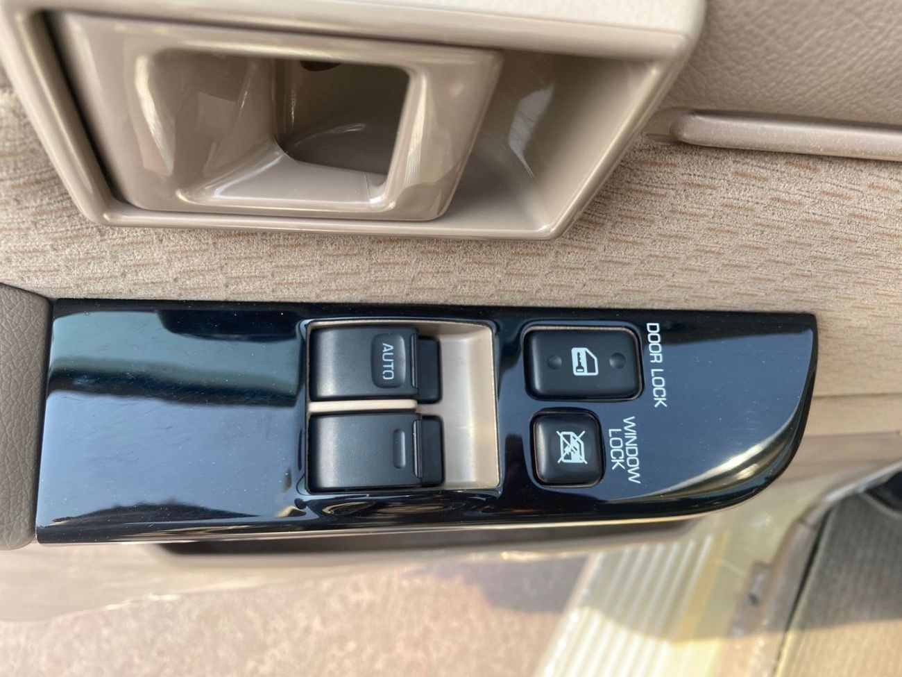 Toyota Land Cruiser Pick Up Std 4.0L Single Cab Utility 4WD