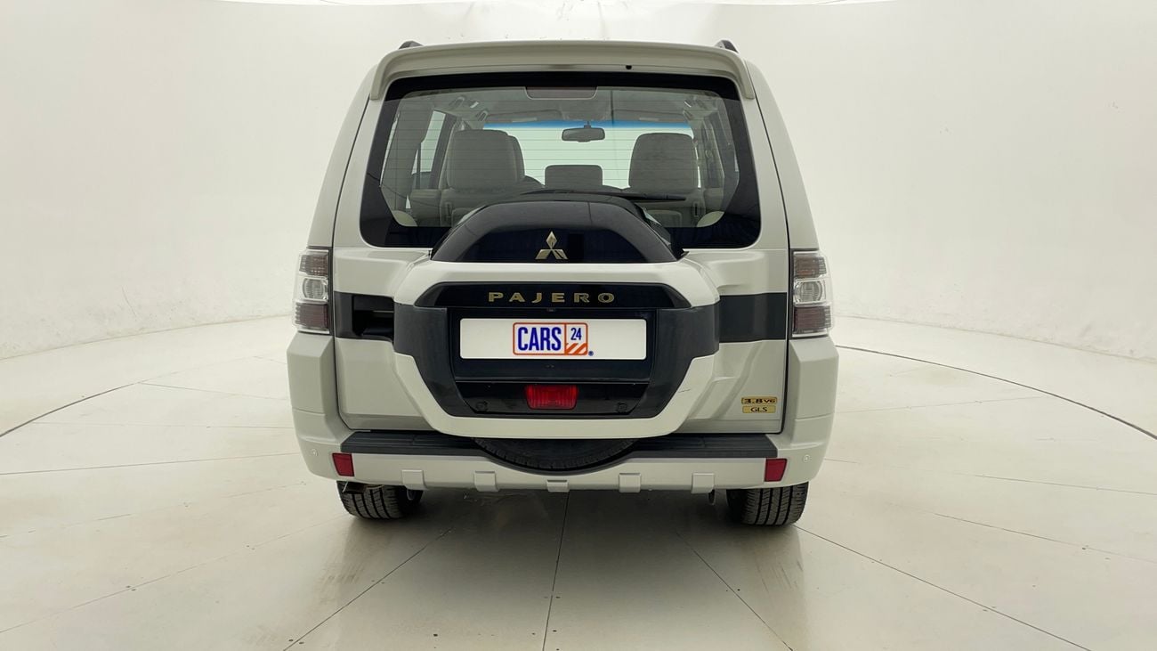 Mitsubishi Pajero GLS HIGHLINE 3.8 | Zero Down Payment | Free Home Test Drive