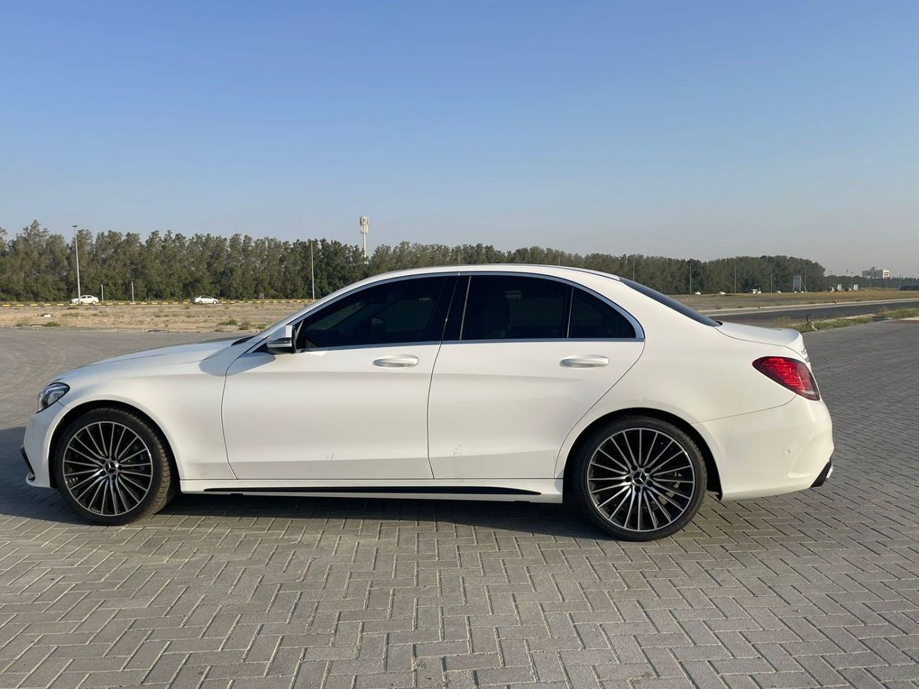 Mercedes-Benz C 300 AMG Pack