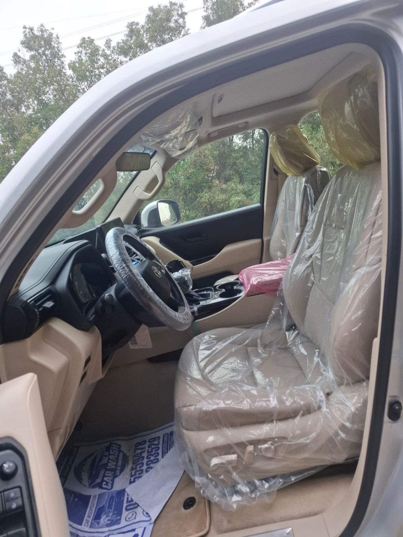 Toyota Land Cruiser 2022 MODEL DIESEL ENGINE GXR Twin Turbo  LC300 V6 Full Option Very Clean And Perfect Condition