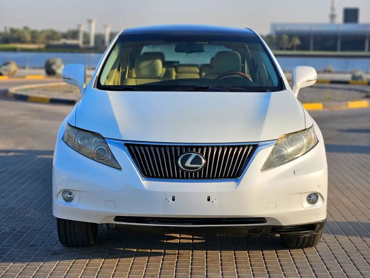 لكزس RX 350 RX GCC Premium Full Option Top With Panoramic Roof Immaculate Condition Inside Out