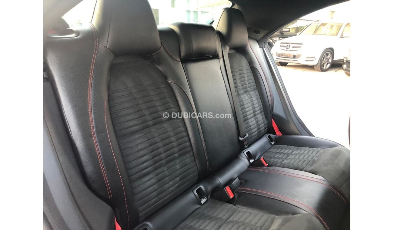 Mercedes-Benz CLA 250 Mercedes benz CLA250 model 2019 GCC car prefect condition full option low mileage panoramic roof lea