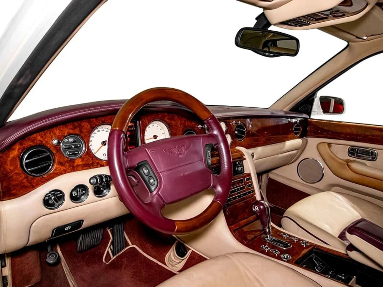 بنتلي أرنيج