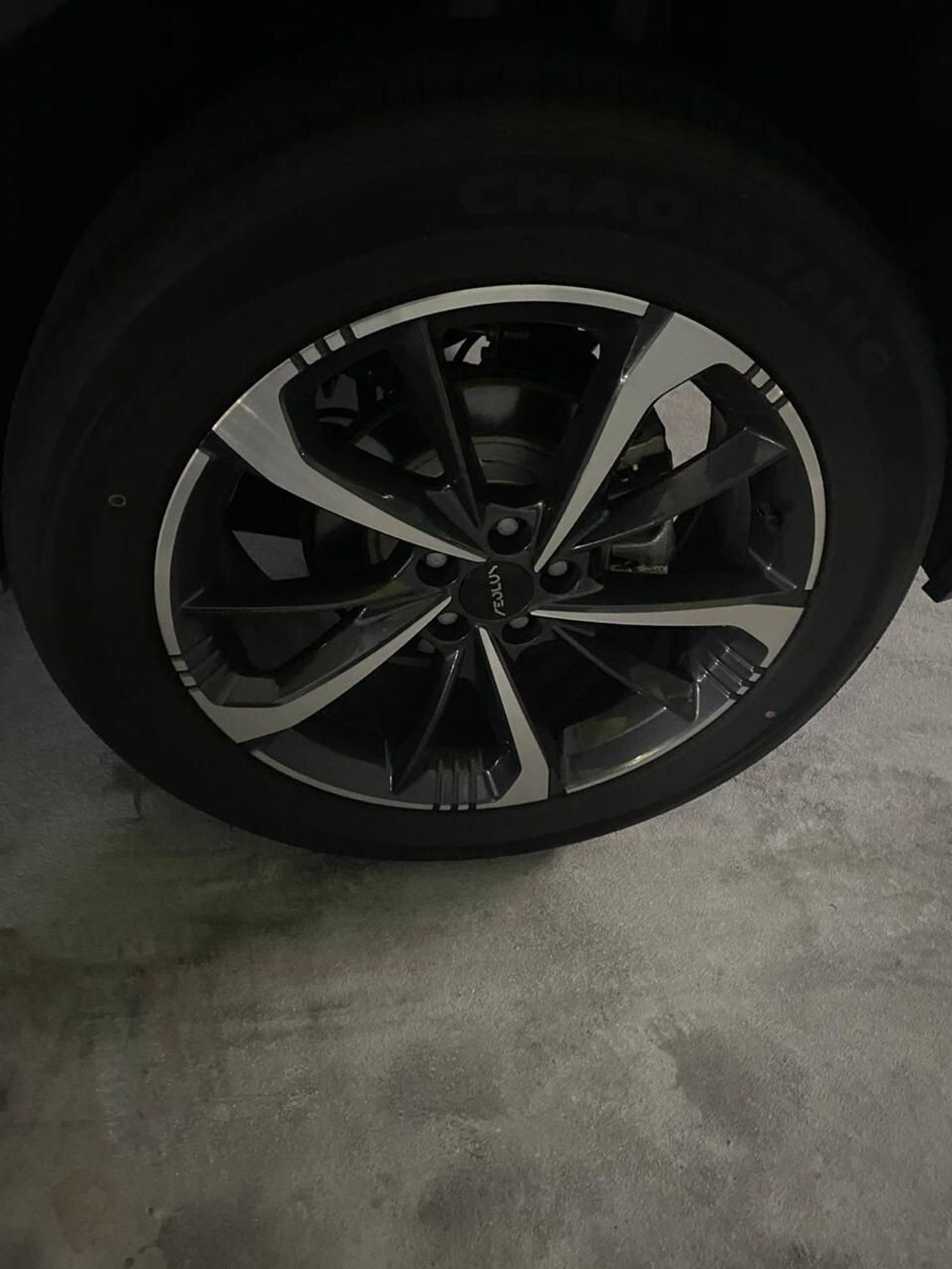 دونج فينج AX7