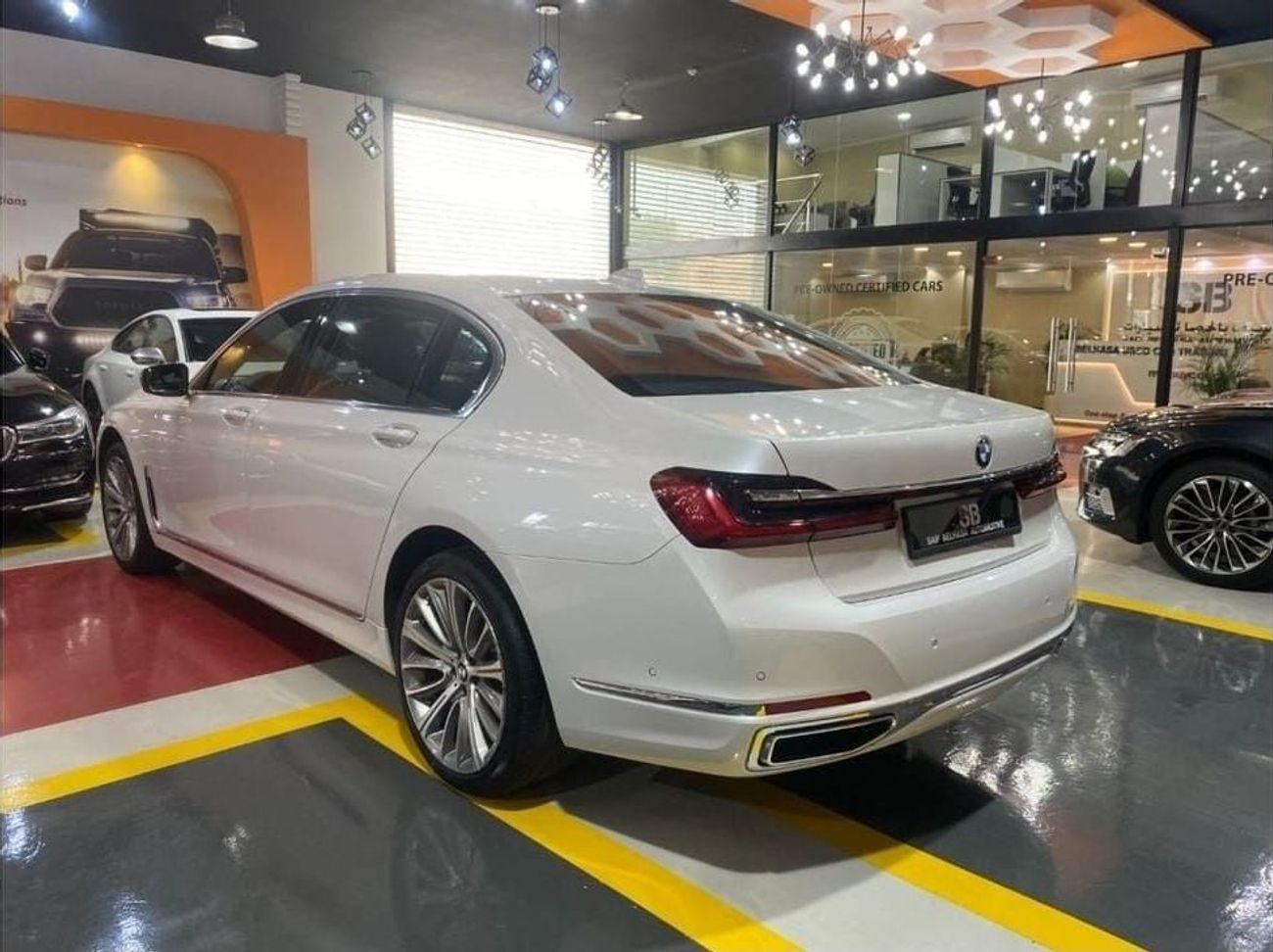 بي أم دبليو 730Li بيور اكسيلنس 3,833 درهم إماراتي @ 0% DP |  بي ام دبليو الفئة السابعة | 730 لي | 2022 | 2.0 لتر | دول