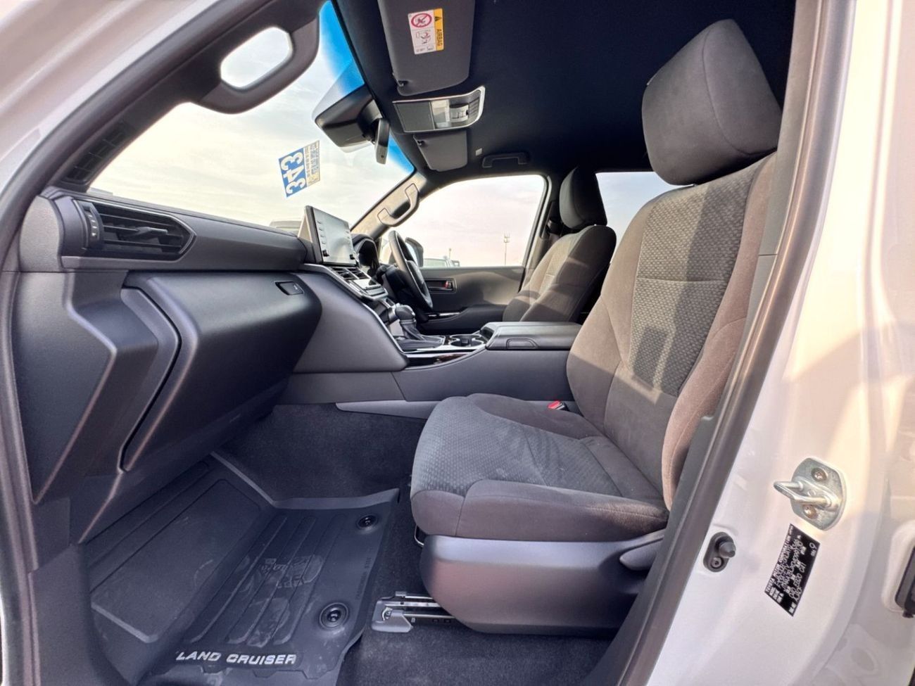 Toyota Land Cruiser GXL 3.3L DIESEL (RIGHT HAND) BRAND NEW 0KM