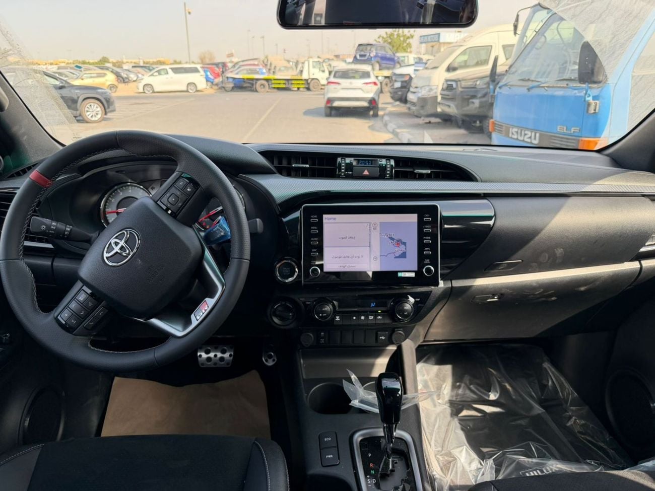 تويوتا هيلوكس Hilux GR 4.0 2025 full Oman specs