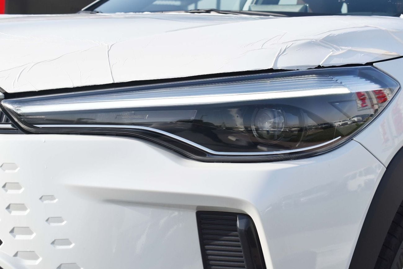 تويوتا كورولا كروس TOYOTA COROLLA CROSS 1.8L HEV