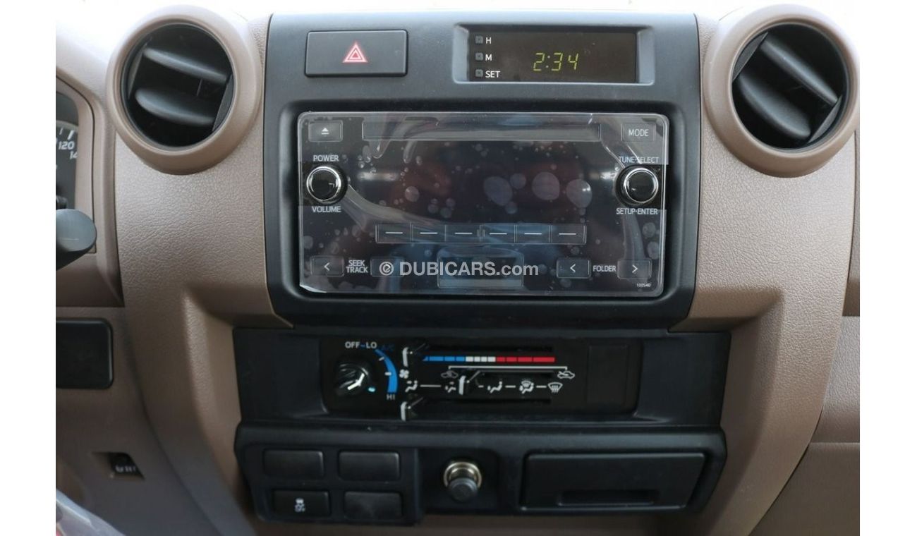 تويوتا لاند كروزر بيك آب 4.5L V8 DIESEL 4X4 2022 | SNORKEL | TRACTION CONTROL