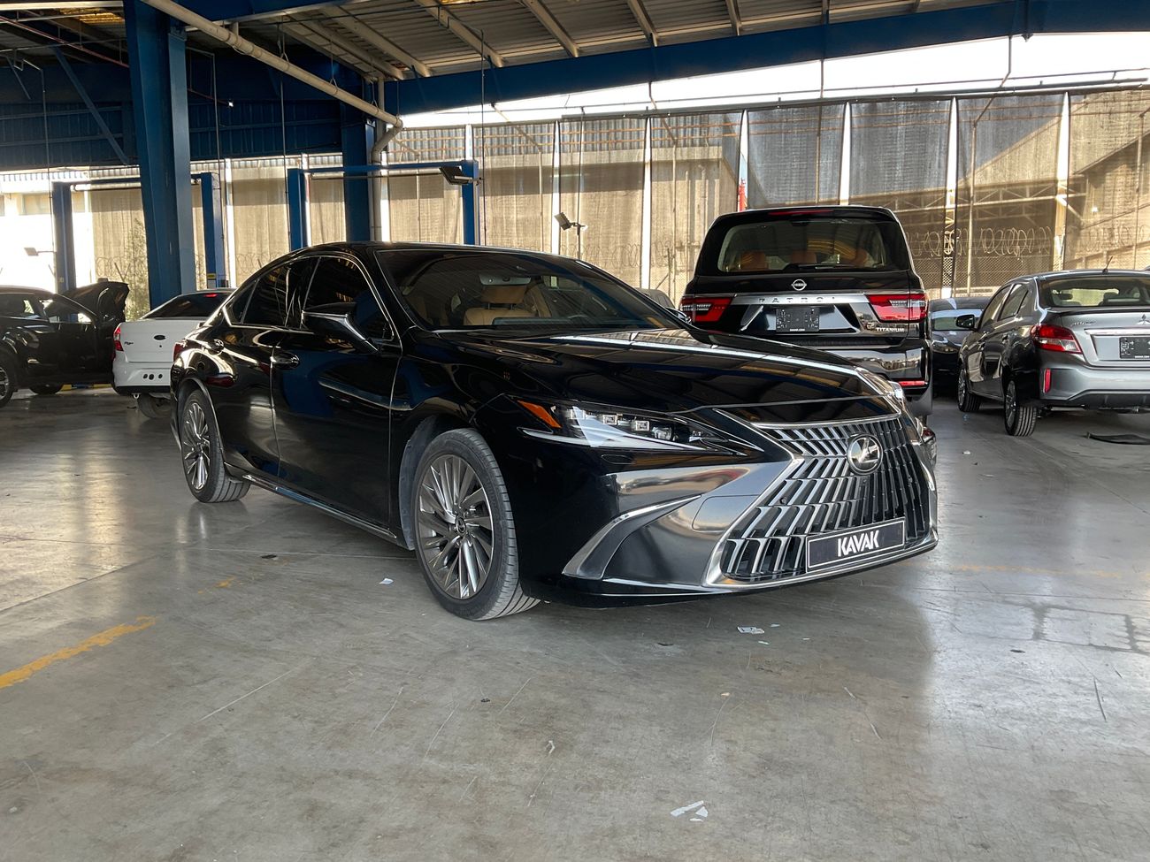 Lexus ES350 Platinum | National Day Celebration | Guaranteed Warranty | 0 Down Payment