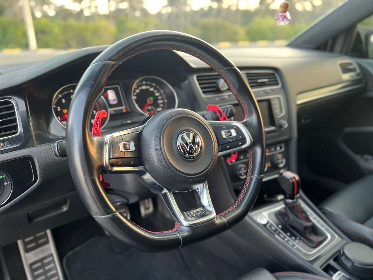 Volkswagen Golf GTI