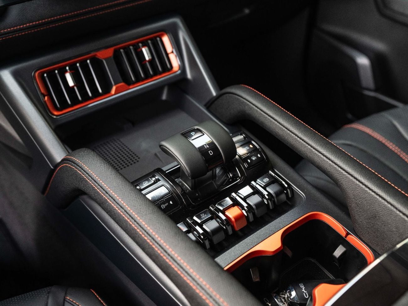BYD Shark 6