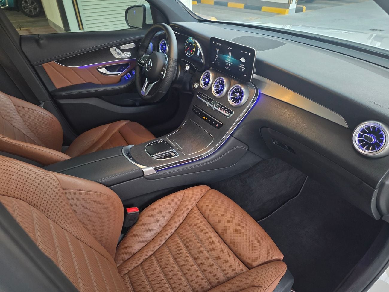 مرسيدس بنز GLC 300 AMG