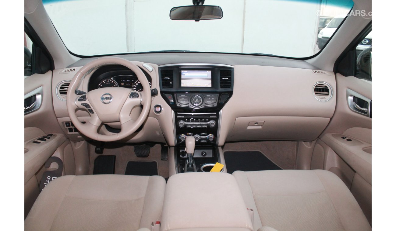 Nissan Pathfinder 3.5L V6 2015 MODEL WITH WARRANTY