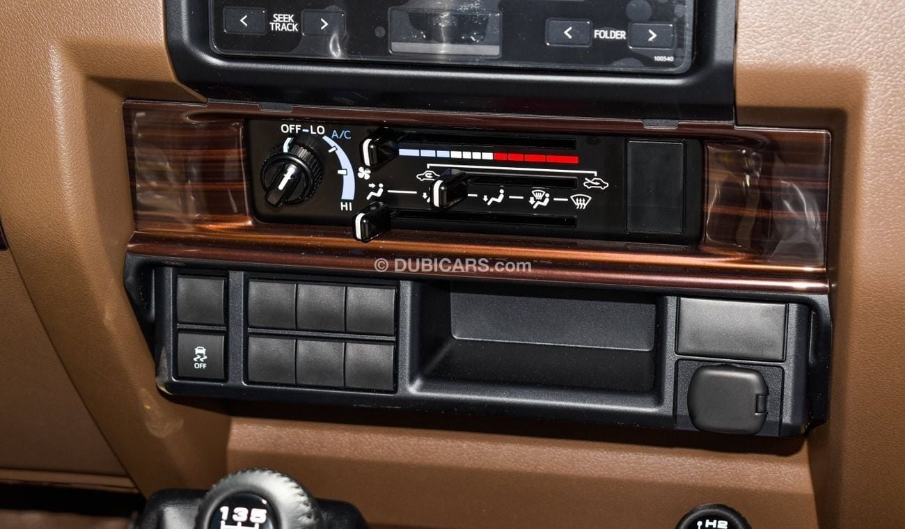 Toyota Land Cruiser Pick Up