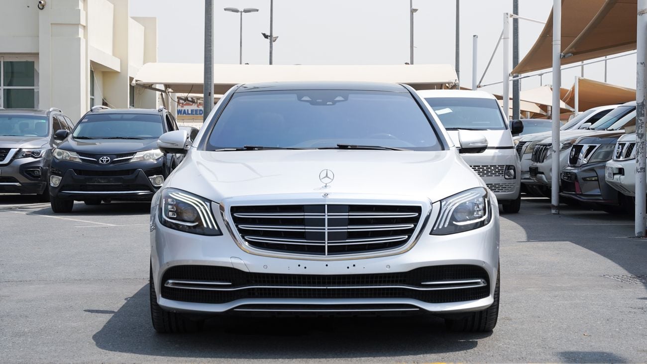 مرسيدس بنز S 560