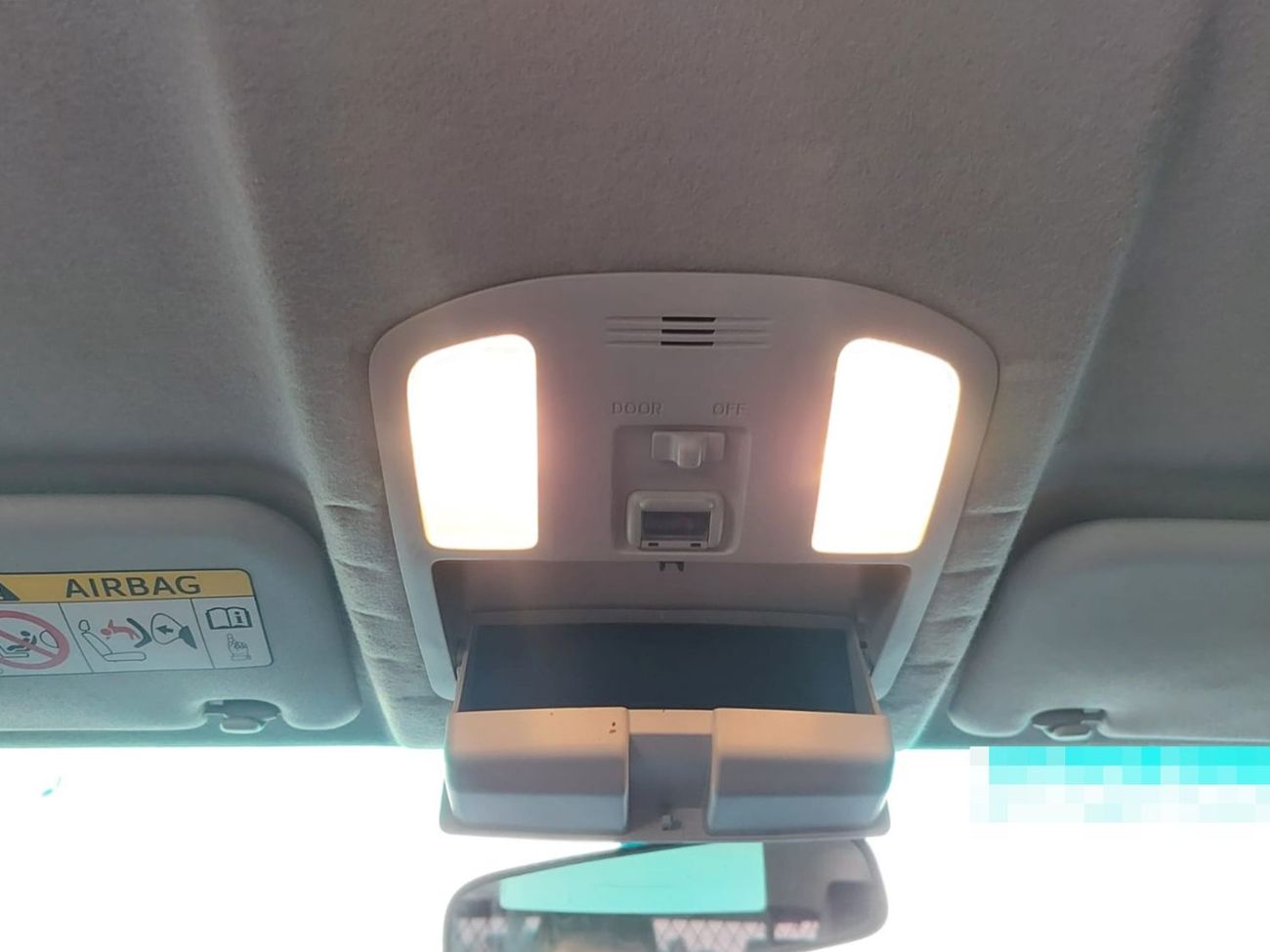 Toyota Hilux TOYOTA HILUX PICKUP RHD 2018 MODEL 2.8 L DIESEL AUTOMATIC(PM17843)