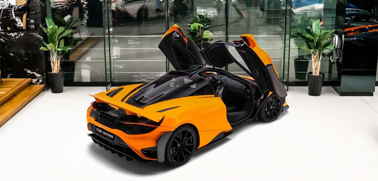 مكلارين 765LT 4.0L V8 Twin-Turbocharged Engine