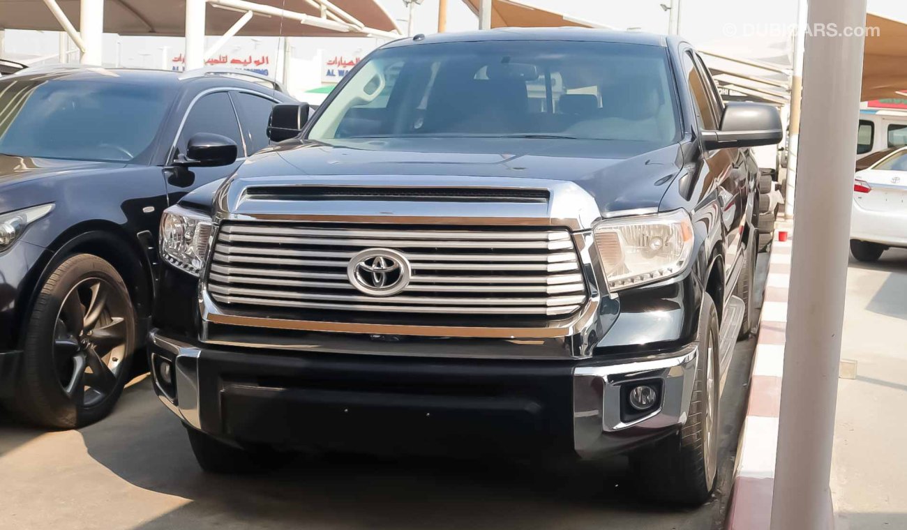 Toyota Tundra 5.7 L V 8