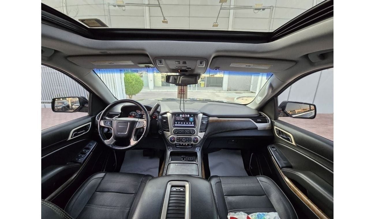 GMC Yukon GMC YUKON DENALI 2018 CANADIAN GOOD CONDITION INSIDE OUT SIDE