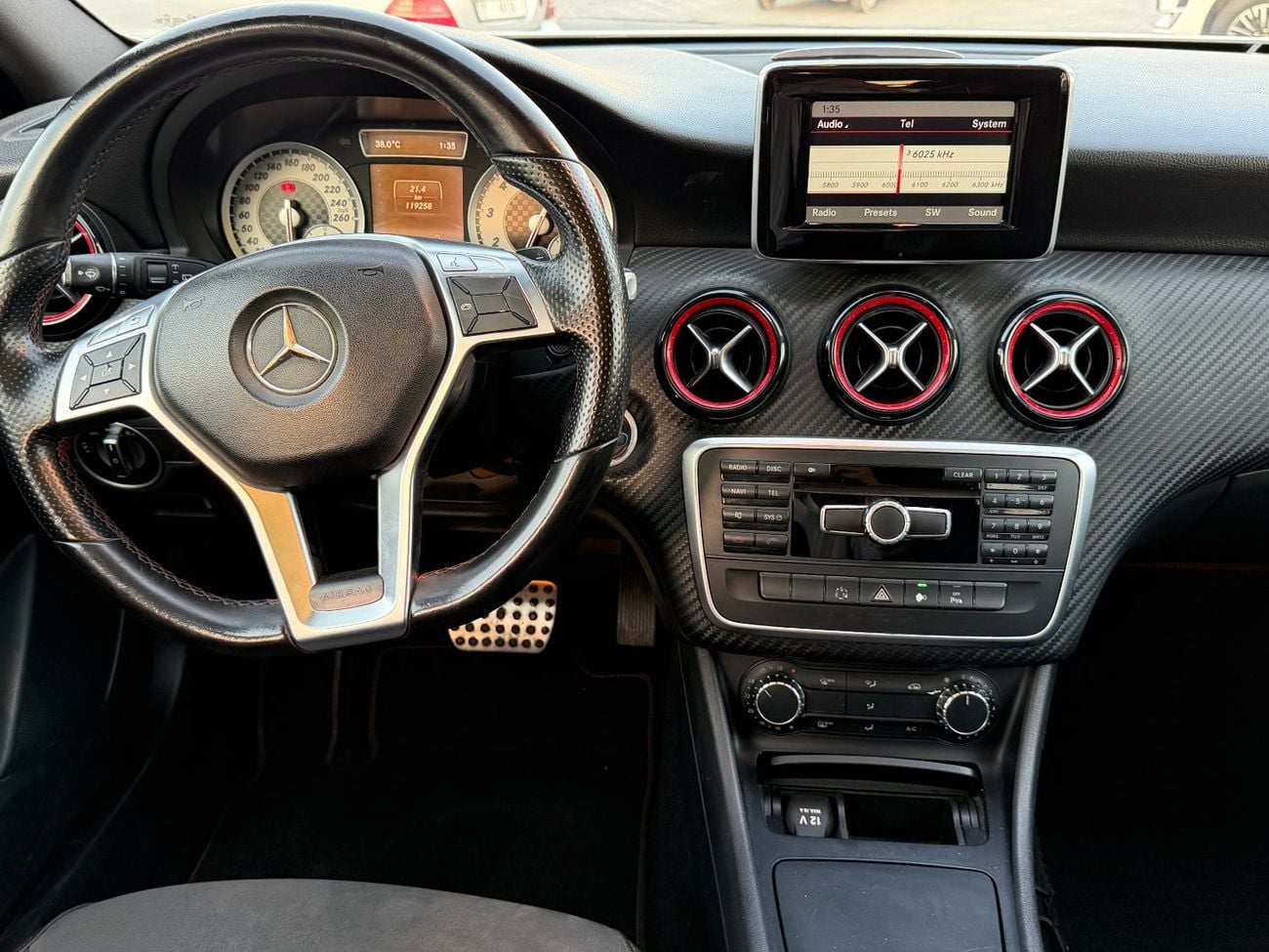مرسيدس بنز A 250 SPORT