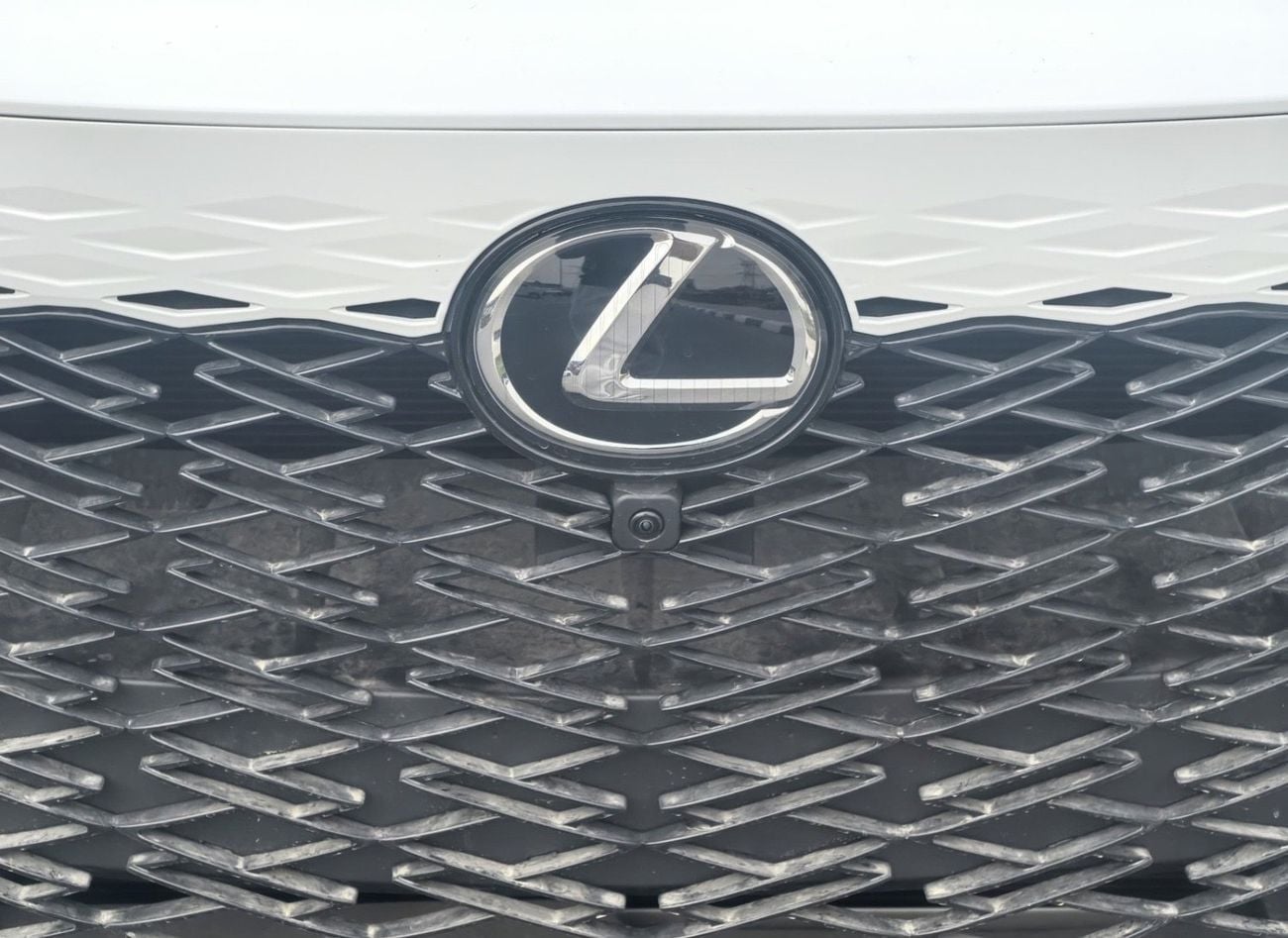 لكزس RX 350 F-SPORT 2025 LEXUS RX350 2.4L PETROL F SPORT 3 AUTOMATIC TRANSMISSION FULL OPTION