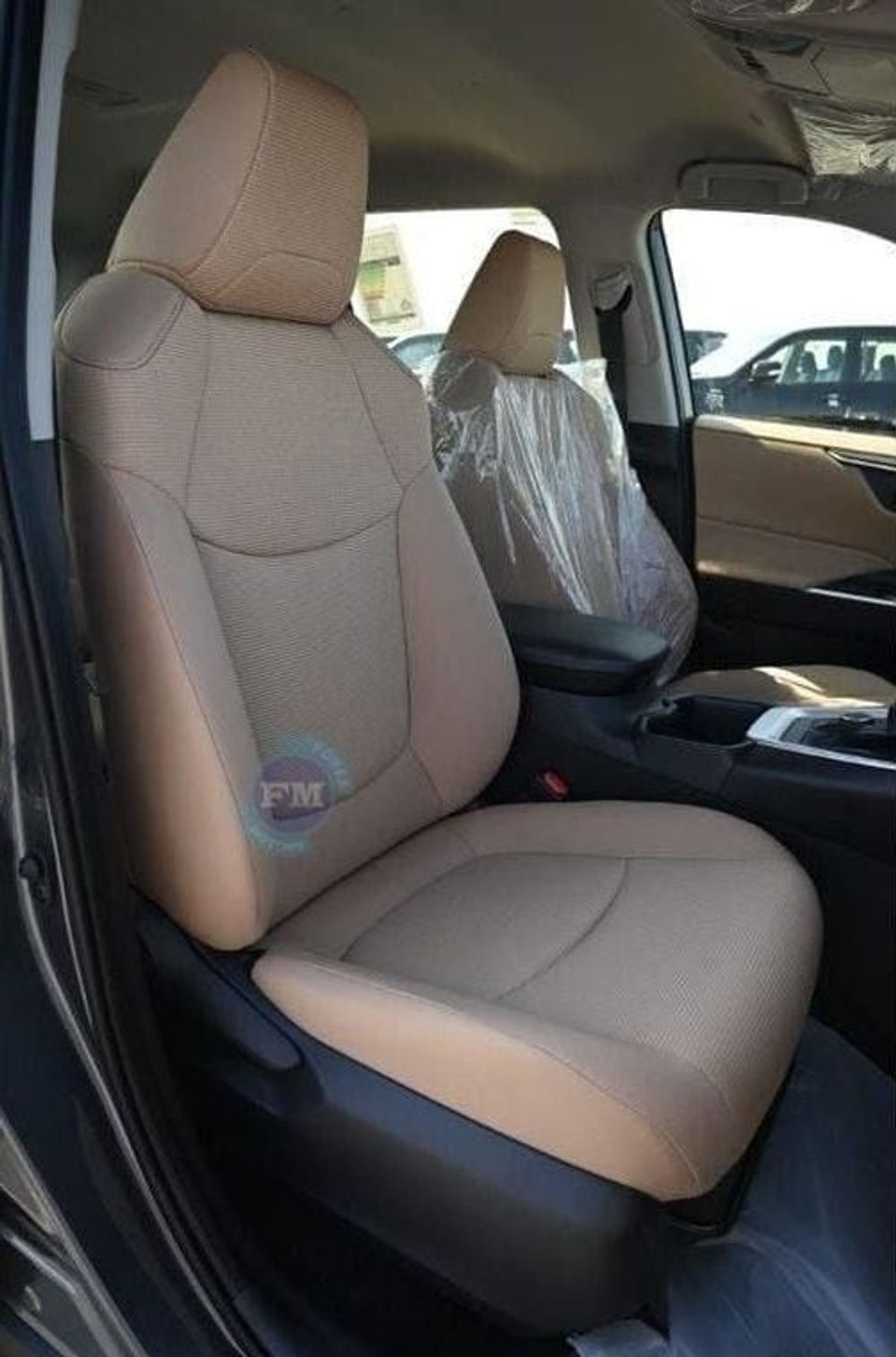 Toyota RAV4 LE Hybrid 2.5L AWD Automatic