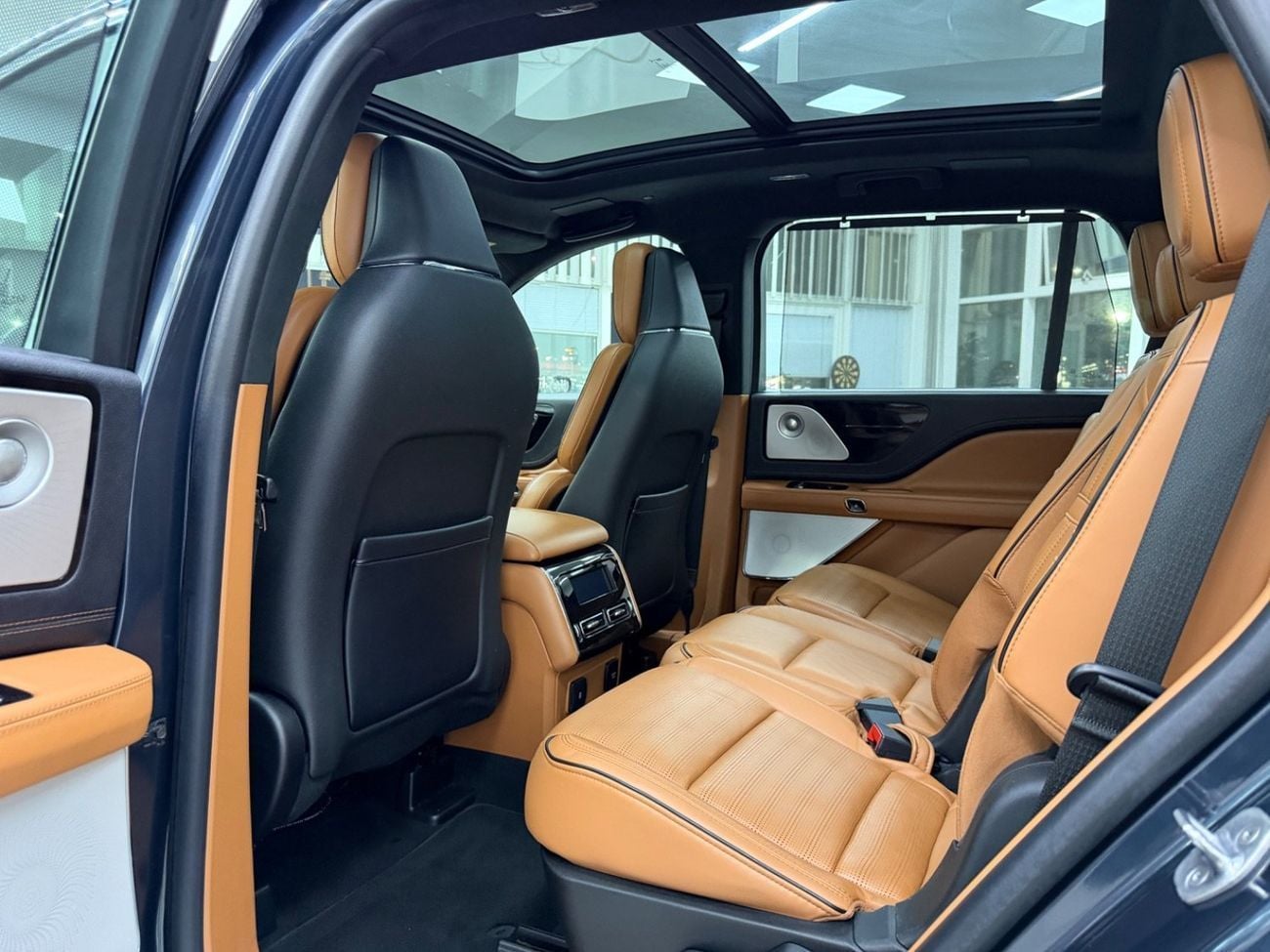 لينكولن أفياتور Presidential 3.0L