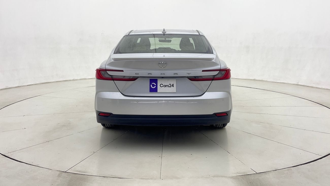 Toyota Camry XLE 2.5L 2025 XLE | AED 1520/Month | 0 DP | 30 Day Return | Warranty | Service History