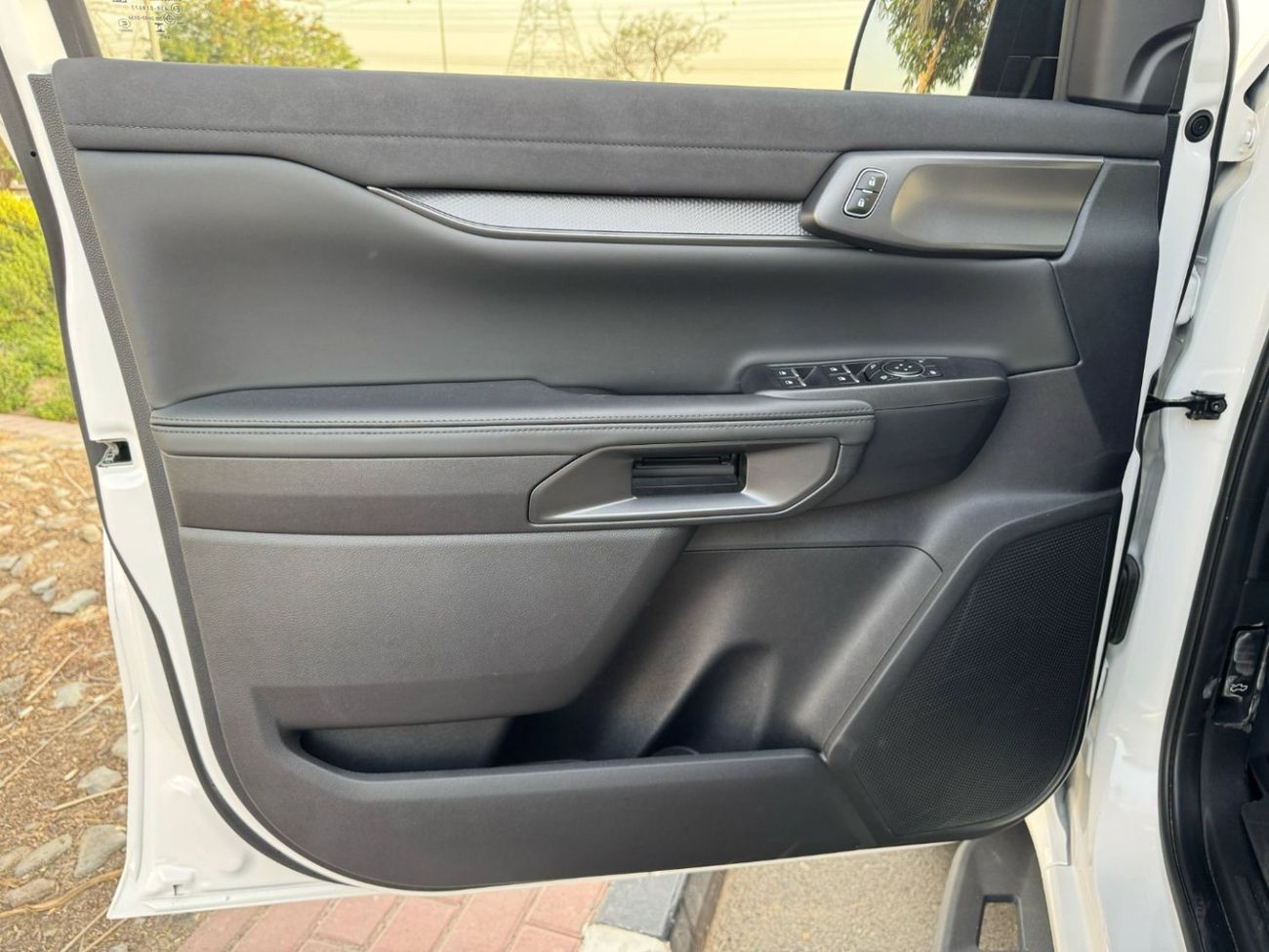 فورد رانجر Raptor 3.0T (392 HP) V6 GCC SPEC UNDER WARRANTNEAT AND CLEAN