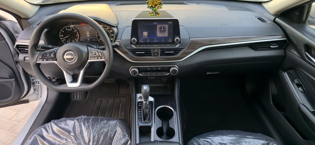 Nissan Altima SV