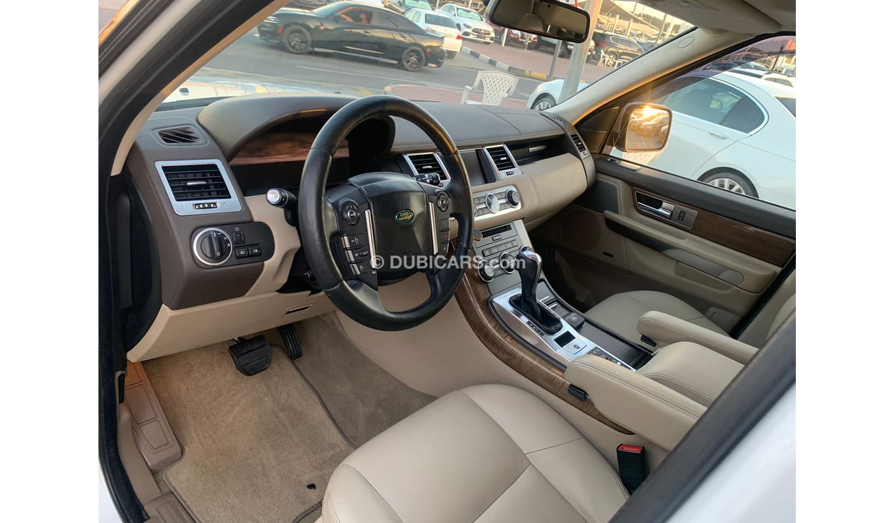 Land Rover Range Rover Sport Range Rover _ Gcc_2013_Excellent_Condition _Full option