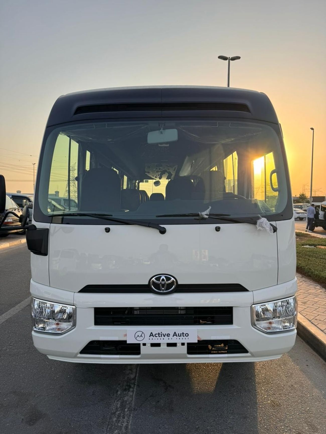 Toyota Coaster TOYOTA COASTER 4.0L DSL 22 STR 2025 MODEL