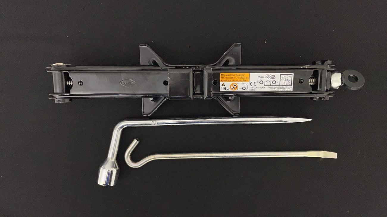 Mitsubishi Attrage GLX H/L , SIGNATURE EDITION 1.2 | Zero Down Payment | Home Test Drive