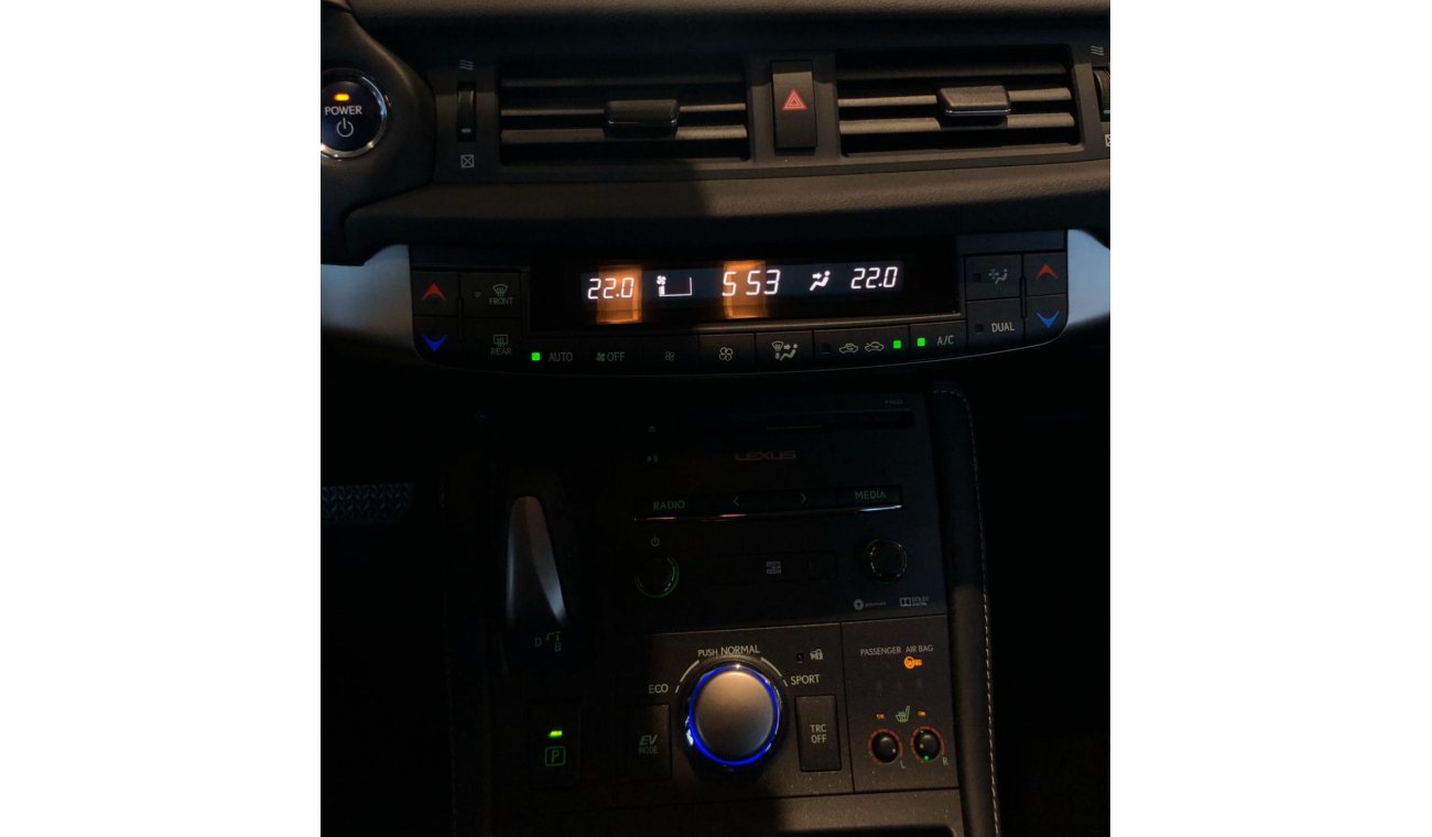 Lexus CT 200h 2020/EXPORT/PREMIUM