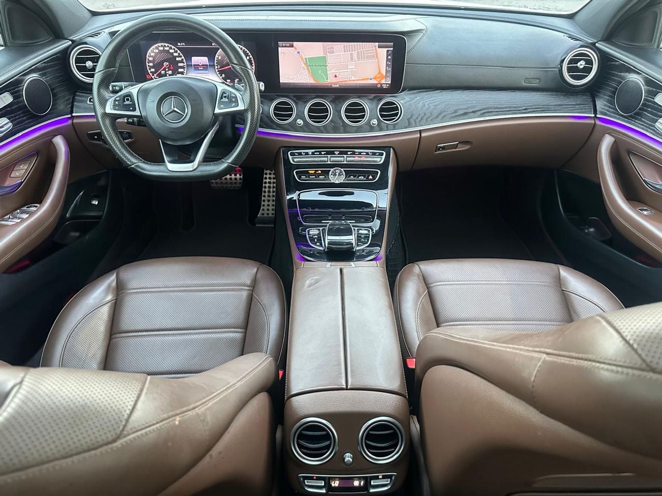 Mercedes Benz E43 AMG SPORT