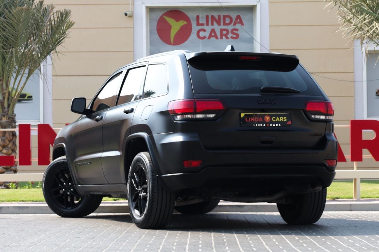 Jeep Grand Cherokee Laredo