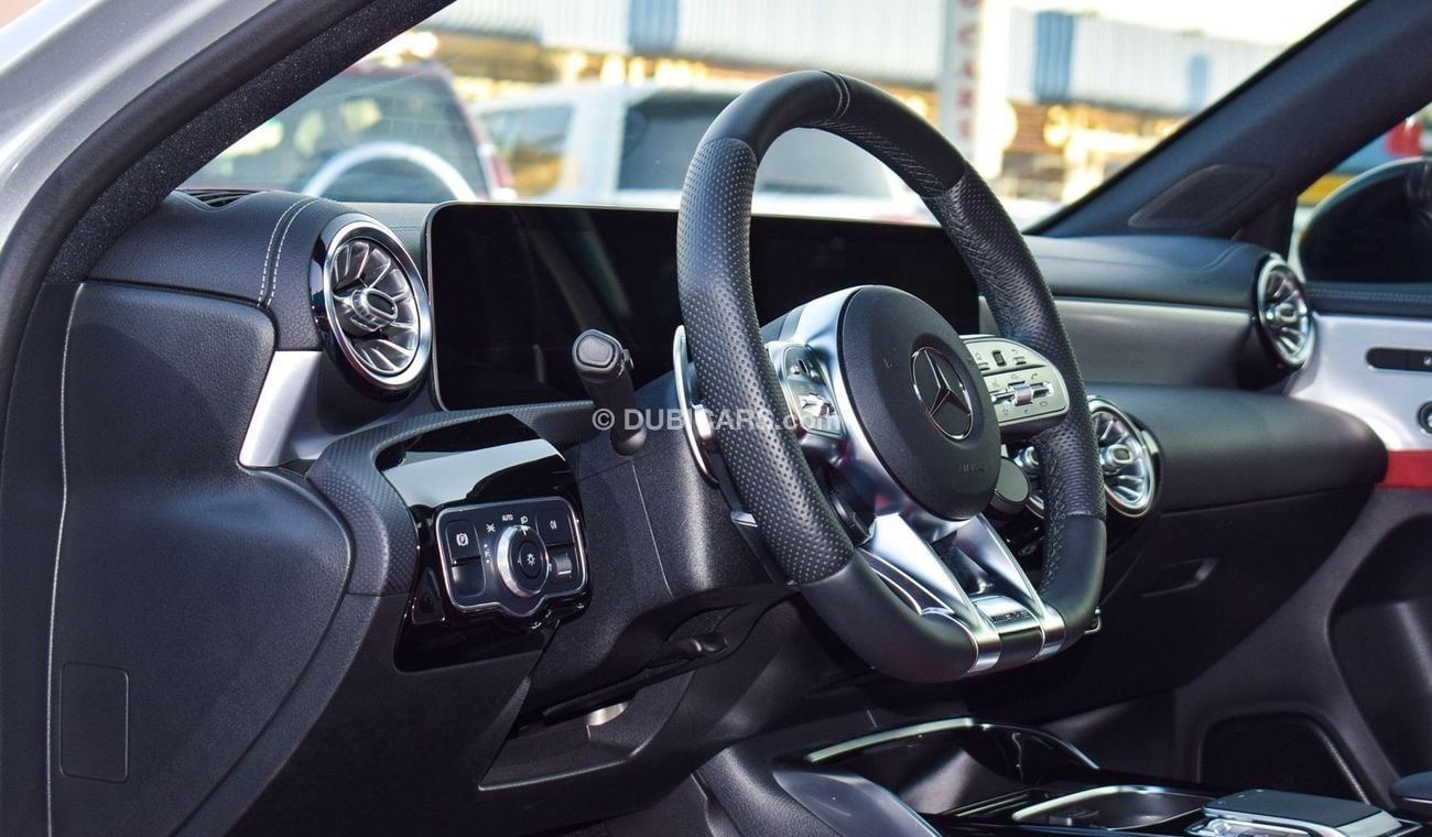 Mercedes-Benz A 35 AMG Turbo 4MATIC