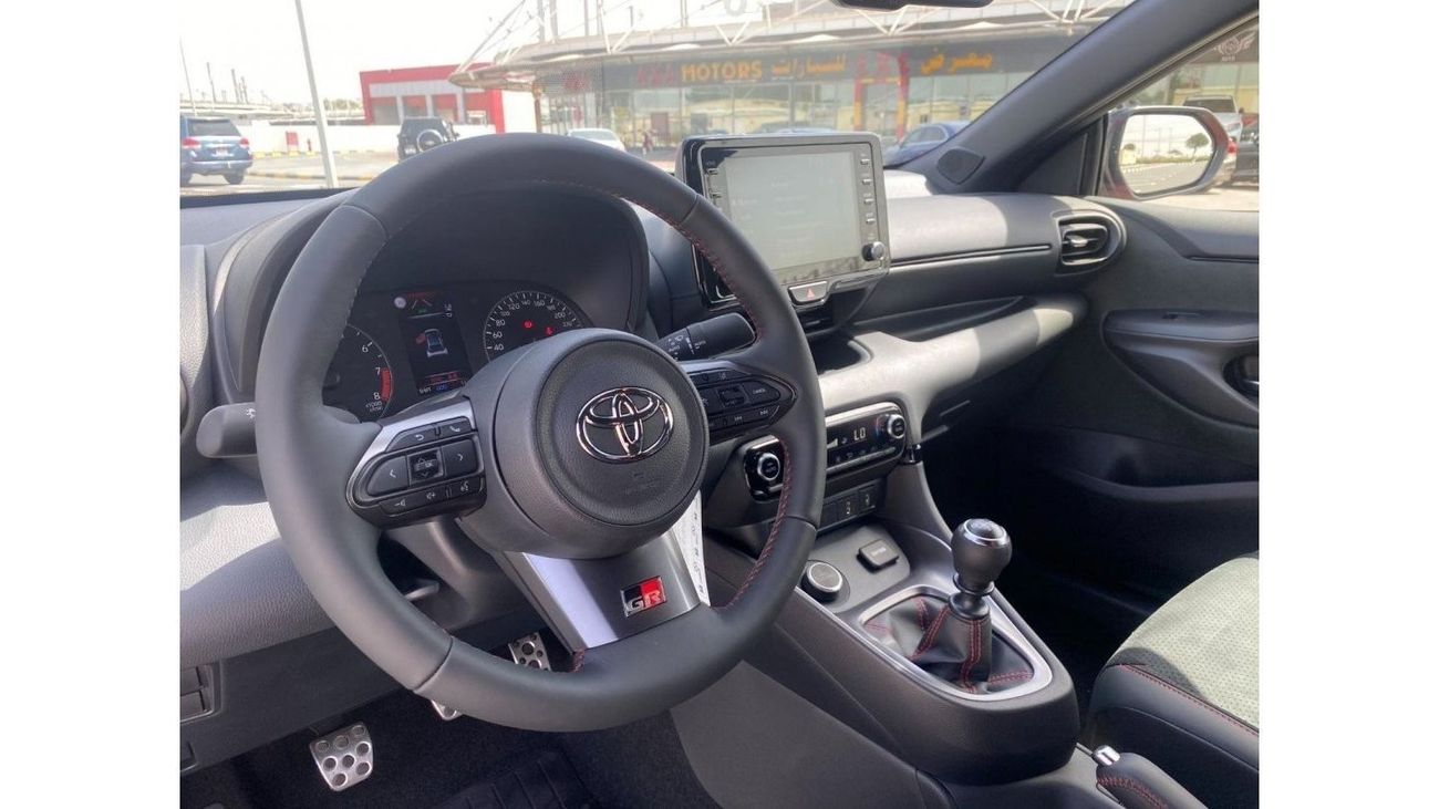 Toyota Yaris GERMAN SPEC MANUAL TRANSMISSION