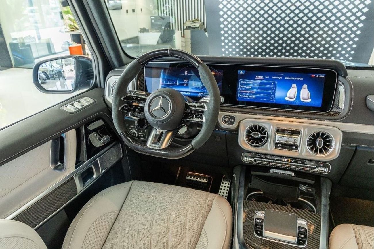 Mercedes-Benz G 63 AMG Mercedes-Benz G 63 AMG Fully Loaded - Diamond Seats - Carbon Fiber - 2025 FaceLift