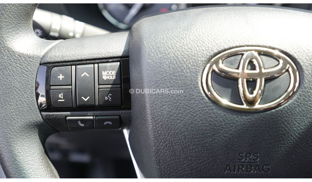 Toyota Hilux Toyota Hilux 2.7 LTR Petrol 2023 MODEL, DOUBLE CABIN, AUTOMATIC TRANSMISSION ,4X4 FULL OPTION