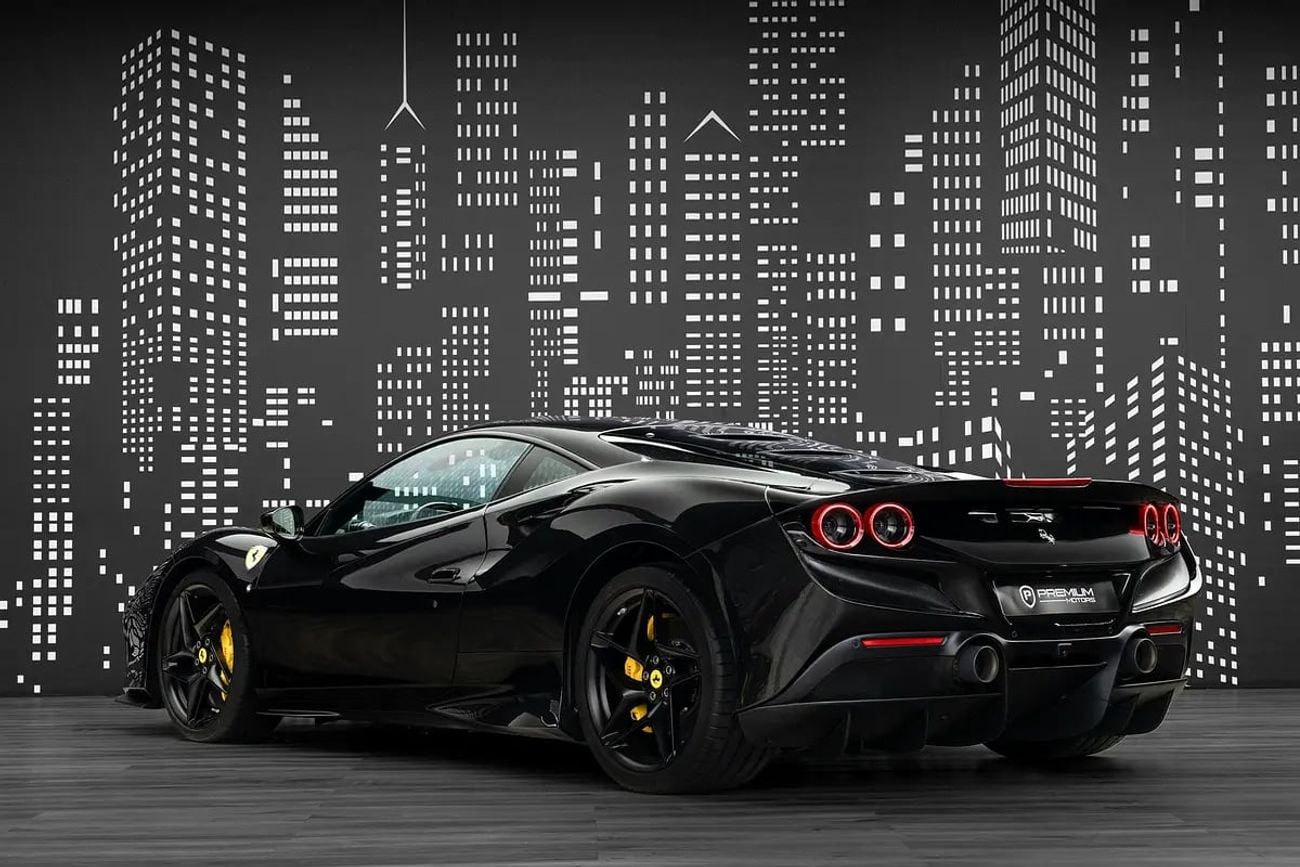 Ferrari F8 Tributo STANDARD