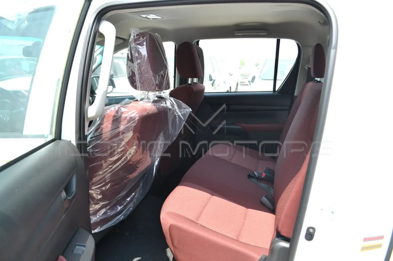 تويوتا هيلوكس GLX 2.7L Double Cab Utility 4WD A/T