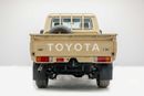 Toyota Land Cruiser Pick Up  4.0L - Beige Inside Beige | Export Only