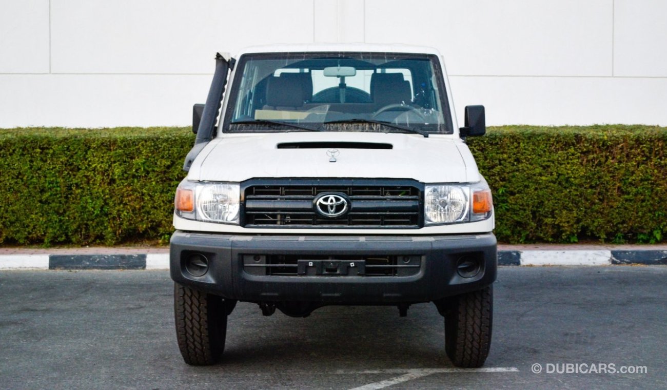 Toyota Land Cruiser Pick Up 4.5L Diesel V8 Double Cabin