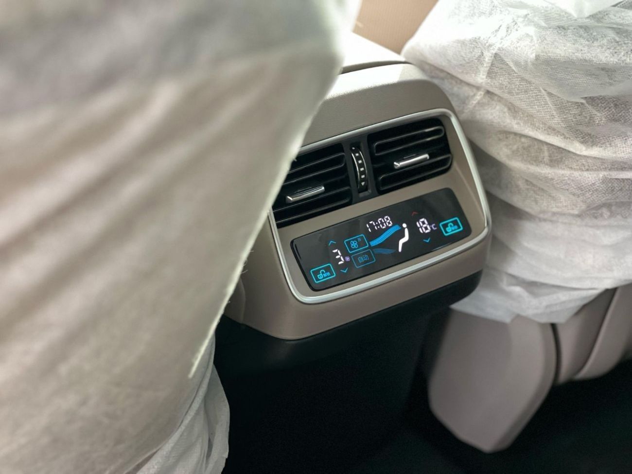 BYD HAN 2025-BYD HAN- Pure Electric EV RANGE 701 KM