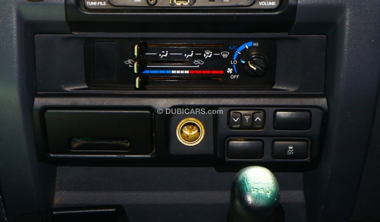 تويوتا لاند كروزر بيك آب Clean car accident free