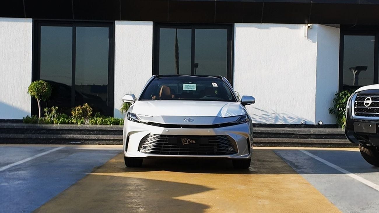 تويوتا كامري  2026 Toyota Camry HEV | 2.5L Hybrid | 208 HP | e-CVT | GCC Specs