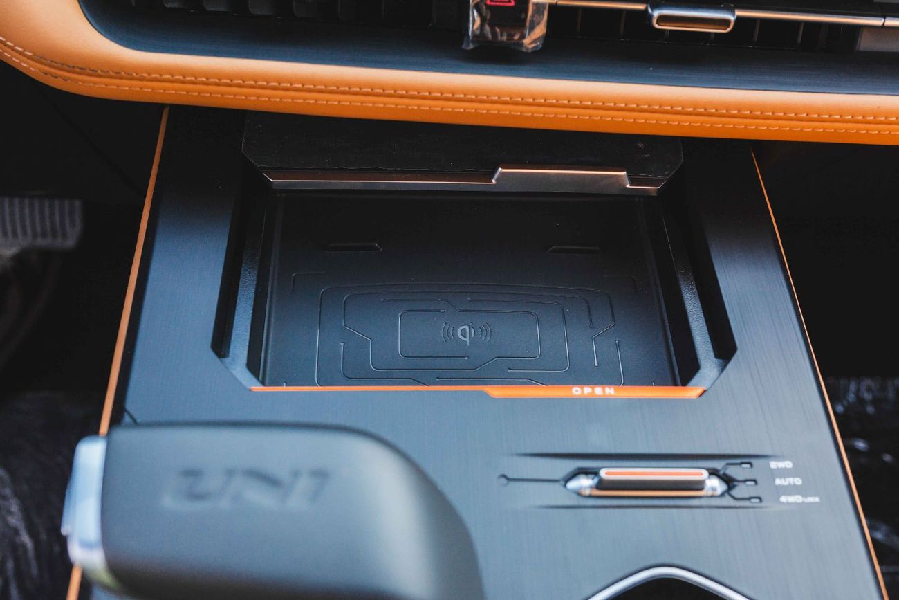 Changan Uni K CHANGAN UNI-K 2025 – 2.0L Turbo, AWD, Petrol ( Nardo Grey ) FOR EXPORT ONLY